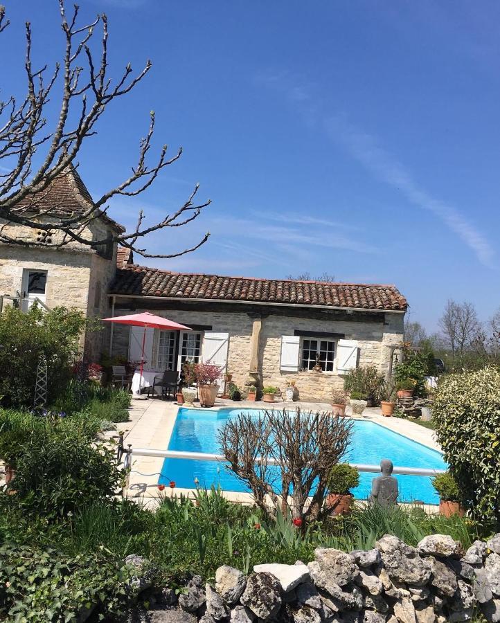 Les Gites Perard Caylus Exteriör bild