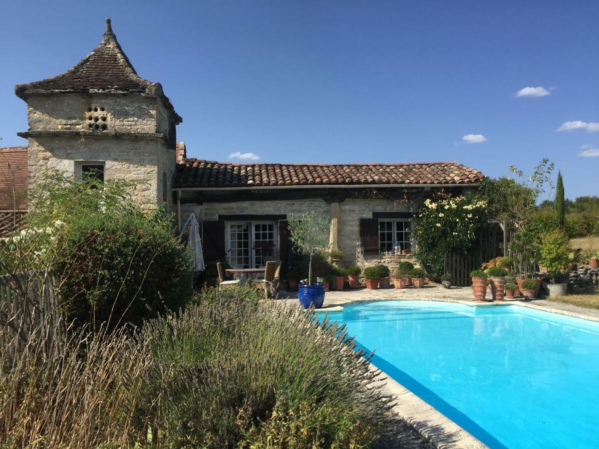 Les Gites Perard Caylus Exteriör bild